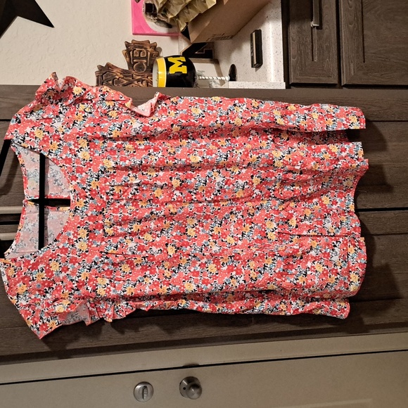 ♥️New Plus size boho floral top - Picture 7 of 10